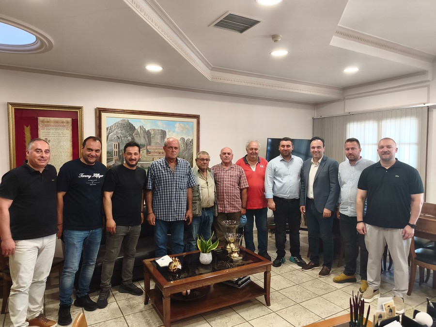 Στο Δημαρχείο του Δήμου Μετεώρων ο Υπουργός, Δημήτρης Παπαστεργίου...